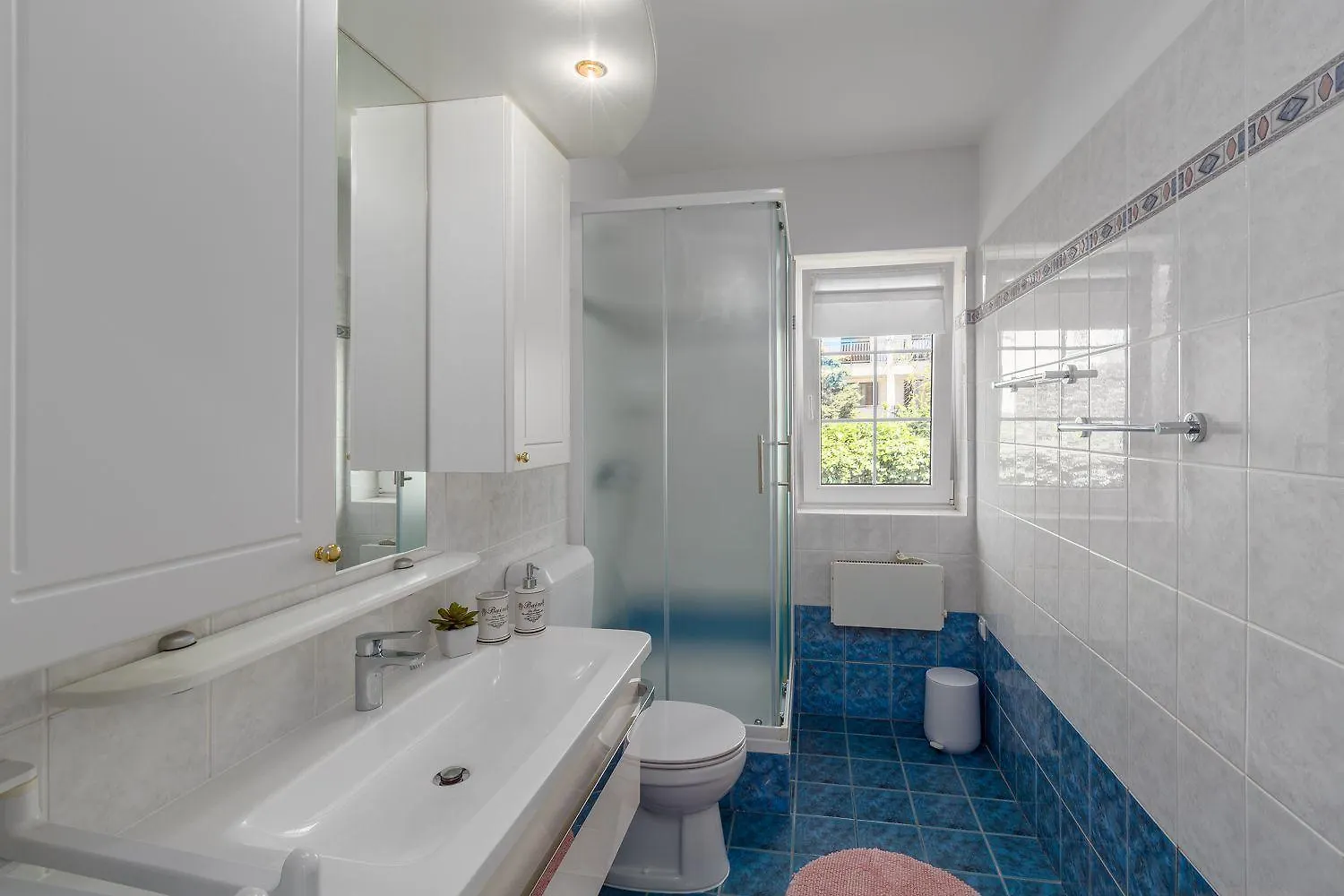 Lichtdurchflutetes Apartment Nur 500 Meter Zum Strand Mit Privater Terrasse Funtana