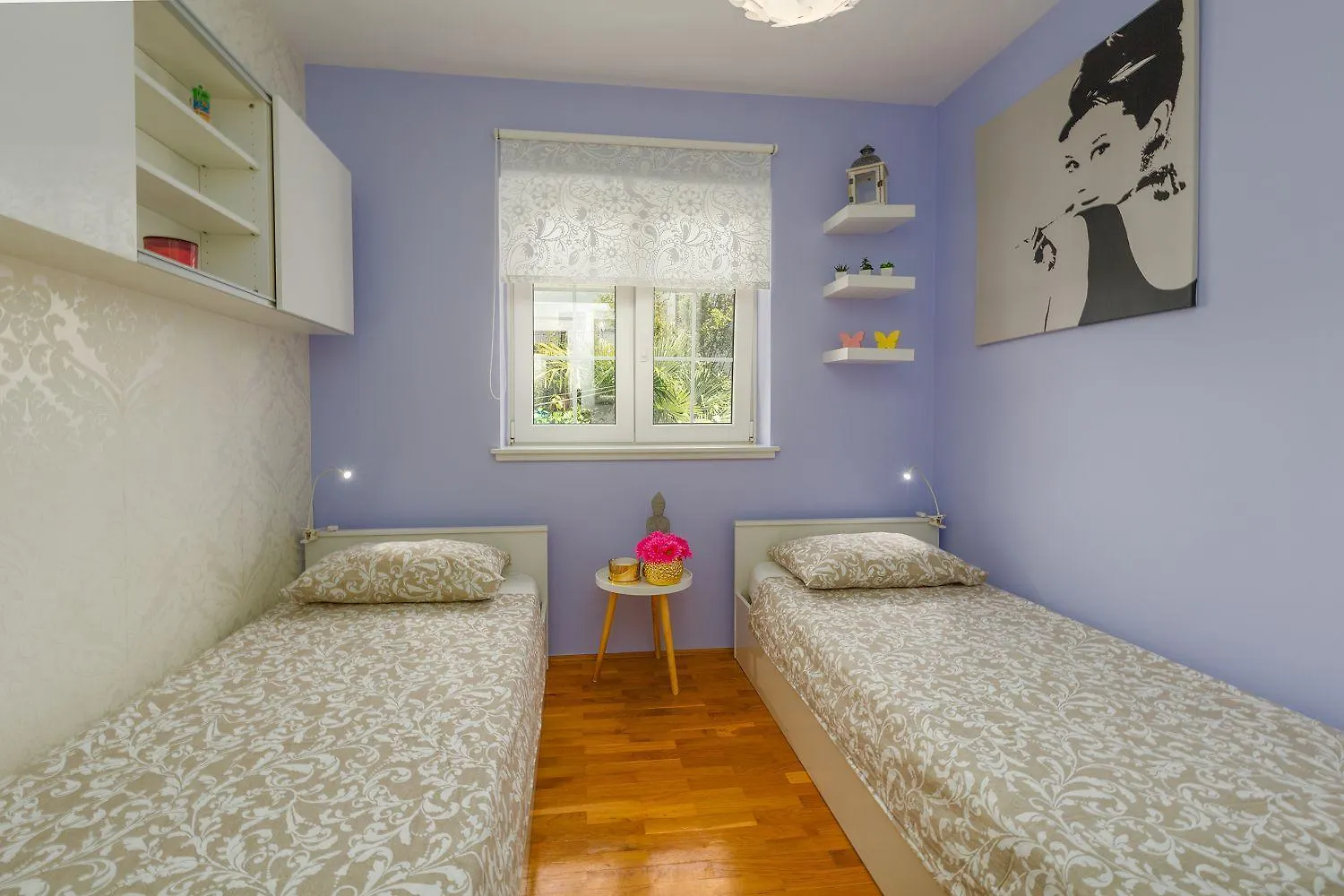 Lichtdurchflutetes Apartment Nur 500 Meter Zum Strand Mit Privater Terrasse Funtana Croatia